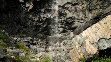 Päiväretki Kolmen valtakunnan rajapyykille ja Mallan luonnonpuistoon